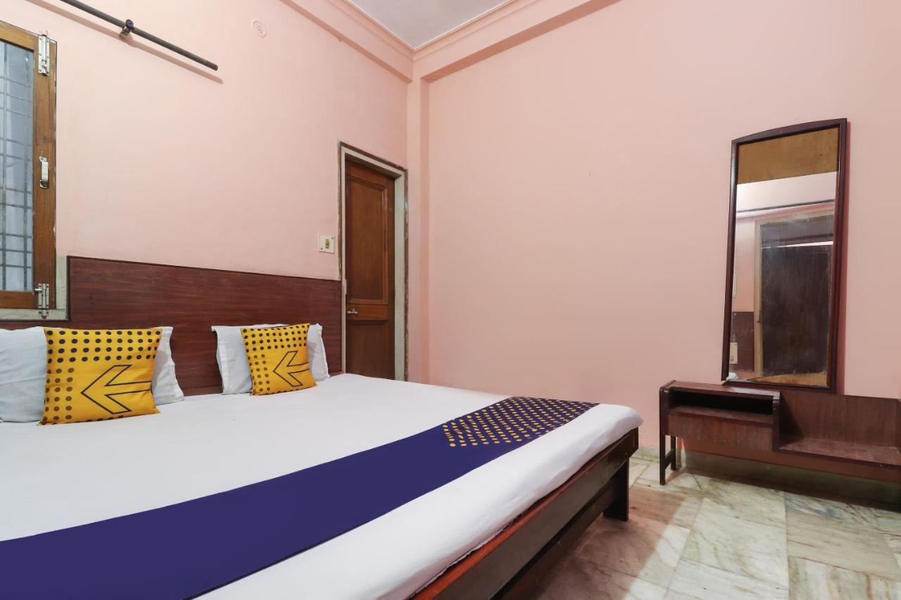 Spot On Jaiswal Guest House Hasanganj Ngoại thất bức ảnh